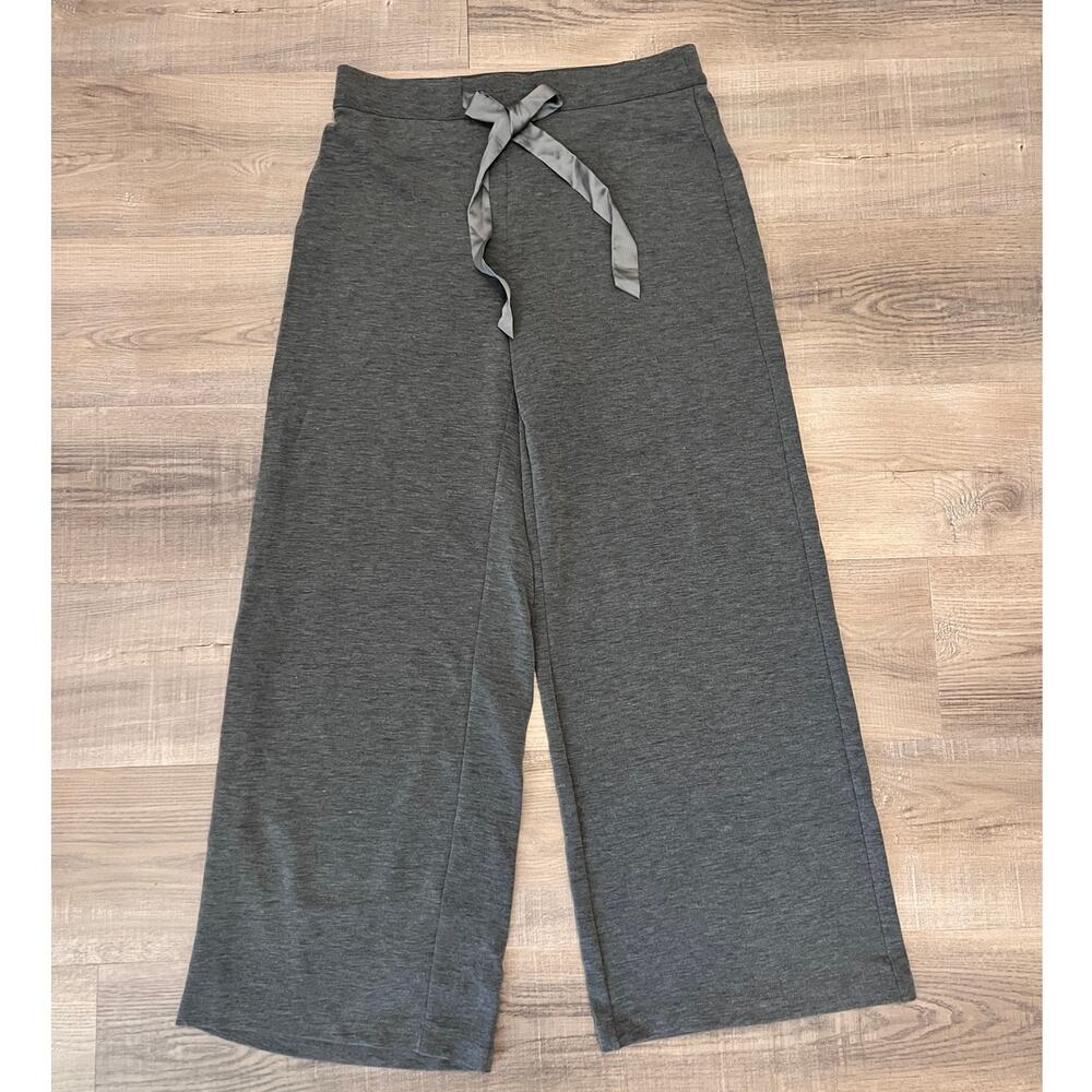 White House Black Market Wide Leg Pull-on Soft Gray Pants